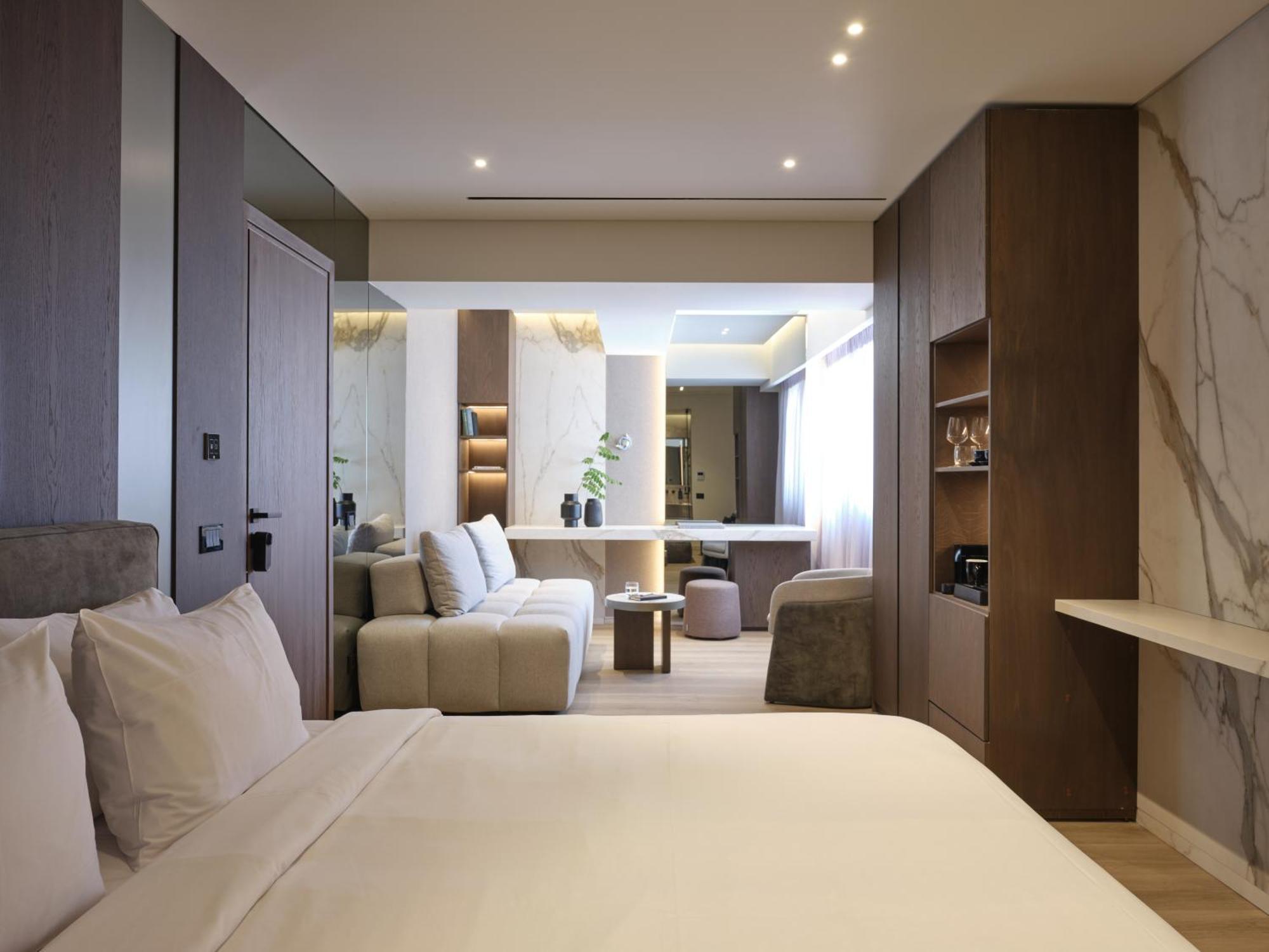 Nur Edge Aparthotel - Acropolis Skyline Athena Bagian luar foto