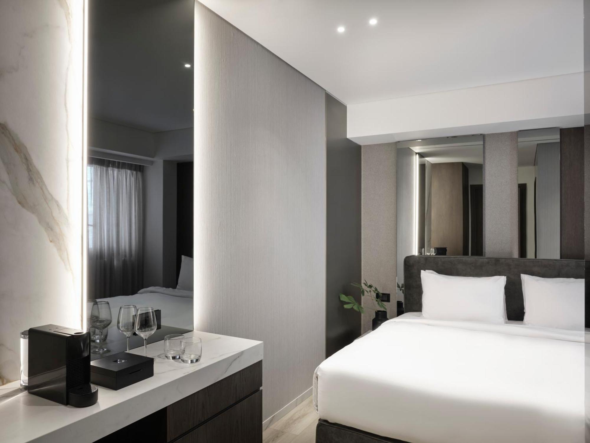 Nur Edge Aparthotel - Acropolis Skyline Athena Bagian luar foto